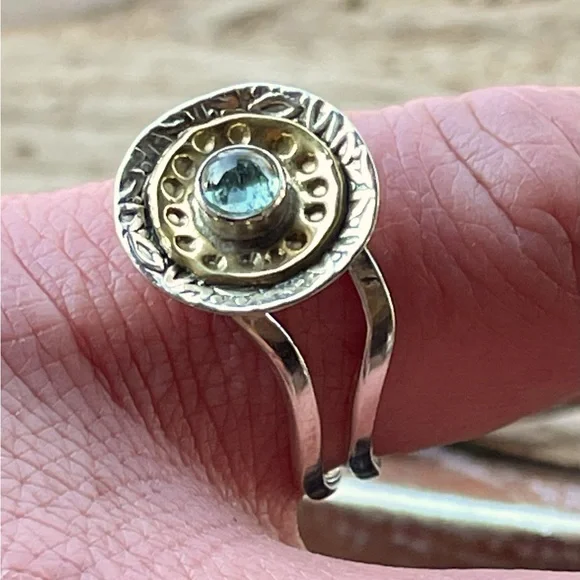 Two Tone Green Tourmaline Cabochon Sterling Silver Ring | sz 9 - Picture 2 of 11